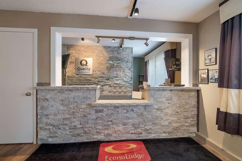Econo Lodge Auburn Inreriör bild