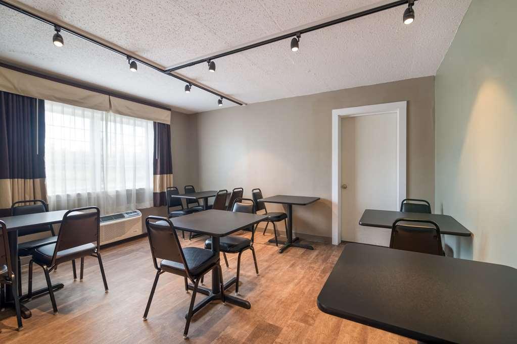 Econo Lodge Auburn Exteriör bild